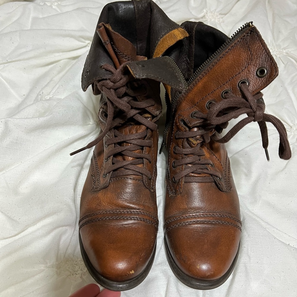 Steve Madden Troopa Combat Boots